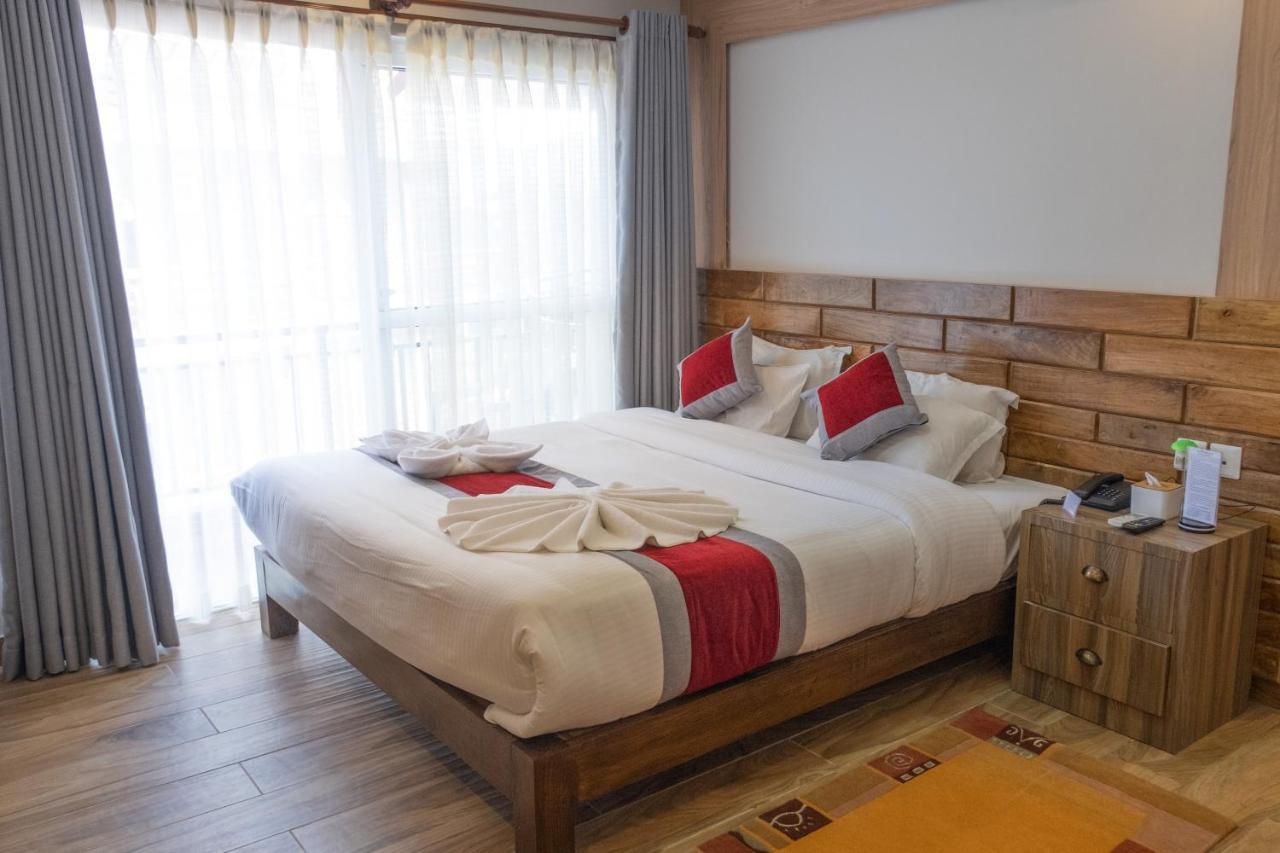 Hotel Pushkar Pokhara Eksteriør billede